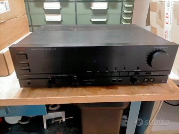 amplificatore Luxman LV112