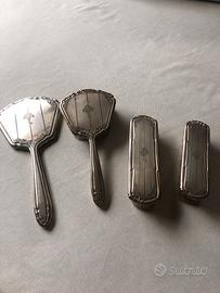 Set spazzole e specchio antiche