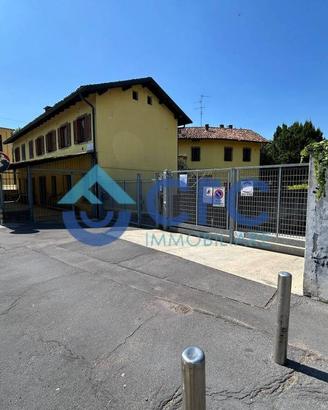 Box / Garage di 14 m² a Milano