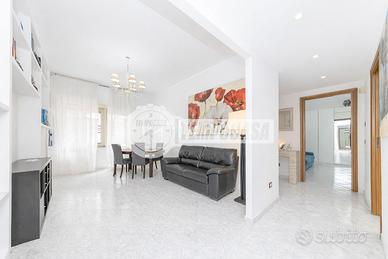 Trilocale totalmente ristrutturato