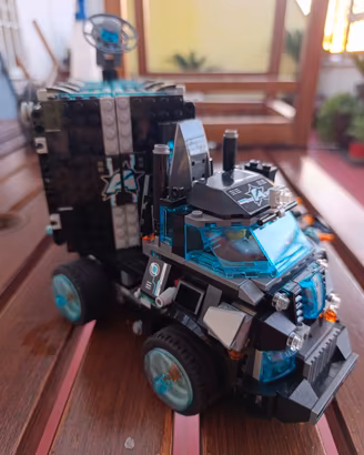 LEGO Ultra Agents