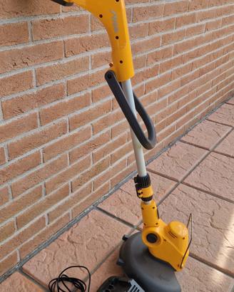 Decespugliatore a batteria