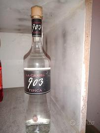 Bottiglia di grappa 903 Tipica