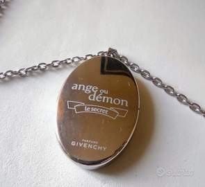 Givenchy collana porta foto