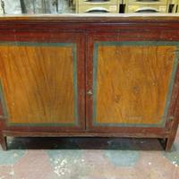 DUE MOBILI COLORATI BELLI E CAPIENTI