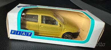 Fiat Punto Burago edizione speciale TOPOLINO