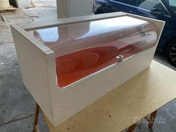 Espositore in legno e plexiglass