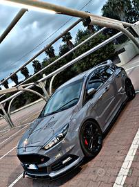 Ford Focus ST 185cv UNICA 