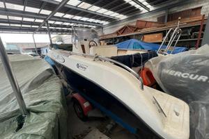 Mimí Fischerman 21 con Mercury 115cv 4T
anno 2006