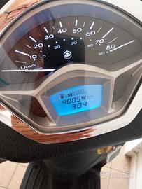 scooter piaggio liberty 50