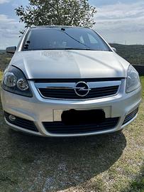 Opel Zafira 1.8 benzina