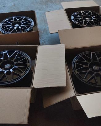 Cerchioni 19” FONDMETAL 9EVO GLOSSY BLACK