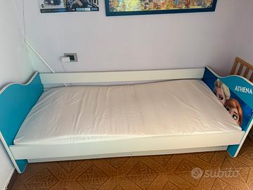 Letto per bambini con protezione