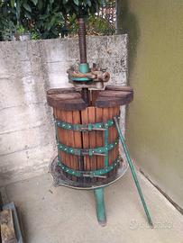 torchio per vendemmia 