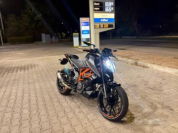 Ktm duke 125 2023