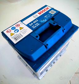 Batteria Auto Quasi Nuova – Bosch S4 002 | 12V 52A