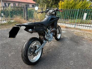 Husqvarna sm 125 2t del 2008