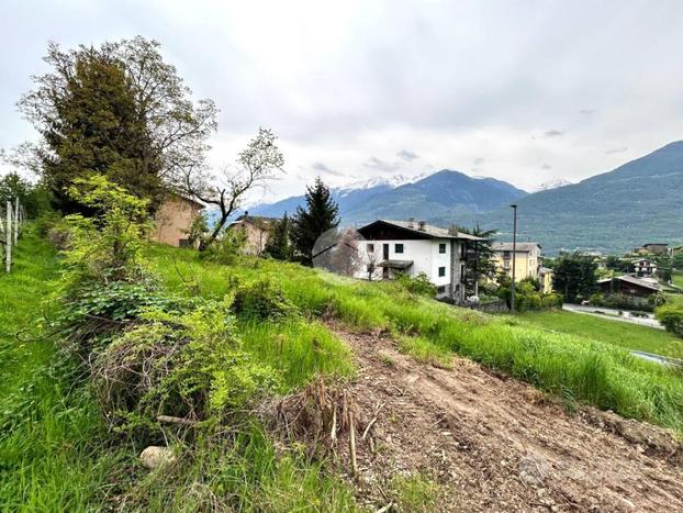 TER. RESIDENZIALE A MONTAGNA IN VALTELLINA