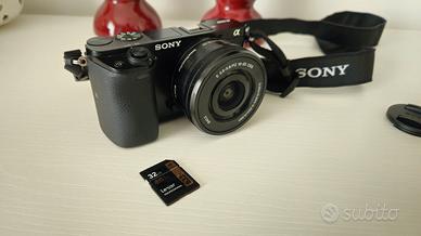 Sony a6000 Kit 16-50 Mirrorless solo 1200 scatti 