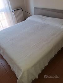 copriletto matrimoniale in piquet di cotone