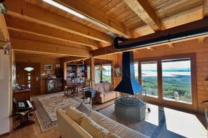Villa di 244 m² con 5 locali e box auto a Lisciano