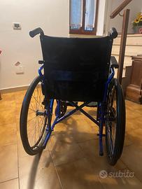 Carrozzina per anziani