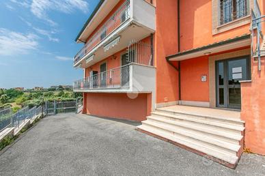 2 LOCALI A FONTE NUOVA