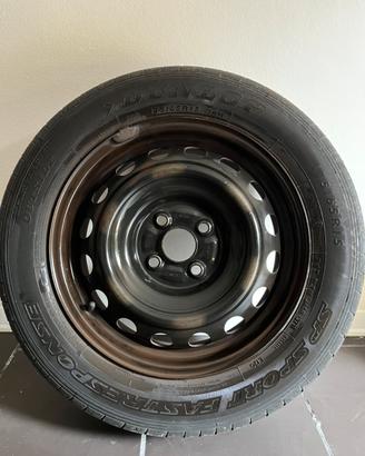 Set ruote Toyota Yaris: cerchi 15” +sensori +gomme
