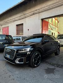 AUDI Q2 SLINE TETTO