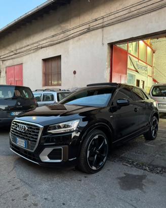 AUDI Q2 SLINE TETTO