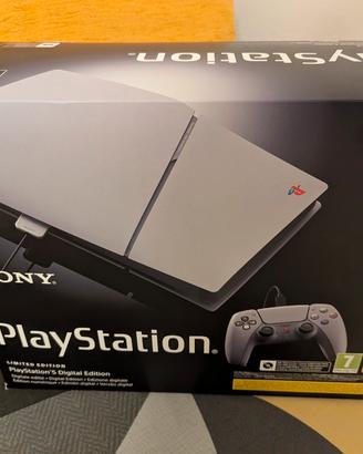 PlayStation 5 edizione limitata 30 anniv