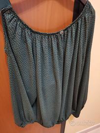 Blusa fantasia con sfondo verde di Denny Rose 