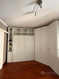 Elegante mobile con letto a scomparsa
