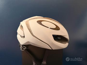 Casco Oakley ARO5 - Mips, taglia L - NUOVO