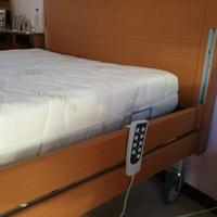 Letto elettrico barriatrico 130 cm x 195