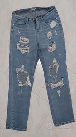 Jeans con strappi