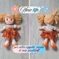 Bambola con vestito paillettes