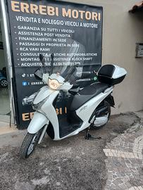 Honda SH 125 GARANTITO 12 MESI