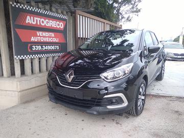 Renault Captur dCi 8V 90 CV EDC Sport Edition