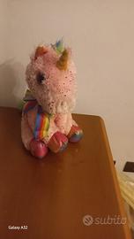 peluche unicorno