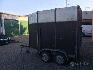 Truck Food Horse Trailer