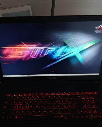 PC portatile Asus 16gb di RAM e SSD da 1tb