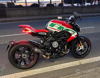 Mv Agusta Dragster 800 Rc scs (600km)