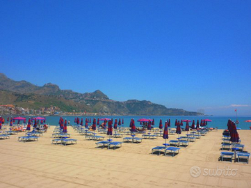 Giardini Naxos dal 26 Settembre a 150 mt dal mare