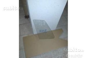 Fisso post. sx. chiaro Fiat Uno 5p