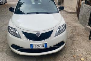 LANCIA Y 1.300 multijet 95 cv