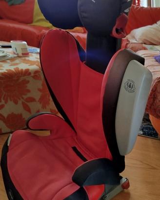 Seggiolino auto isofix 15-36 kg