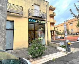 NEGOZIO A RIMINI