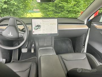 Vendi Tesla Y
