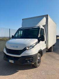 Iveco daily 35qt con sponda